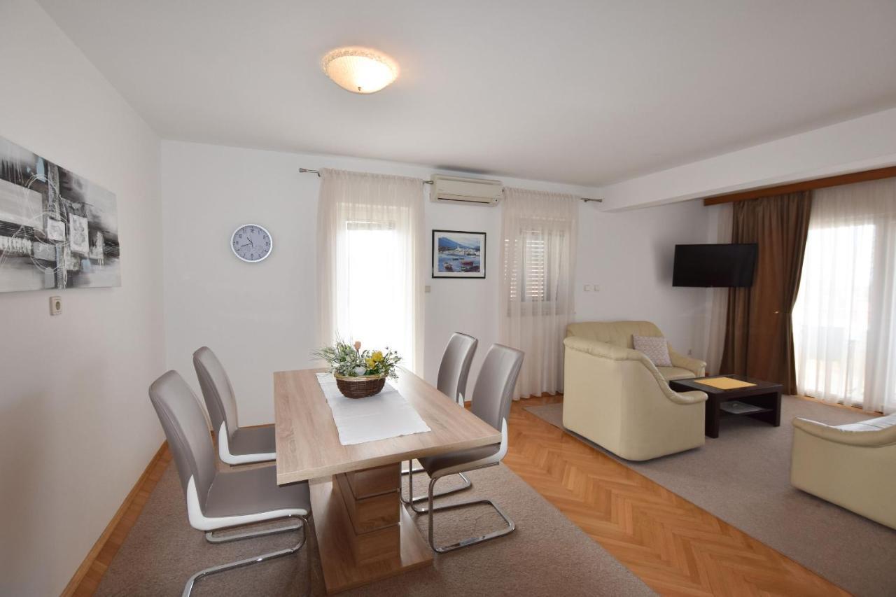 Apartments Danica Primosten Exterior photo
