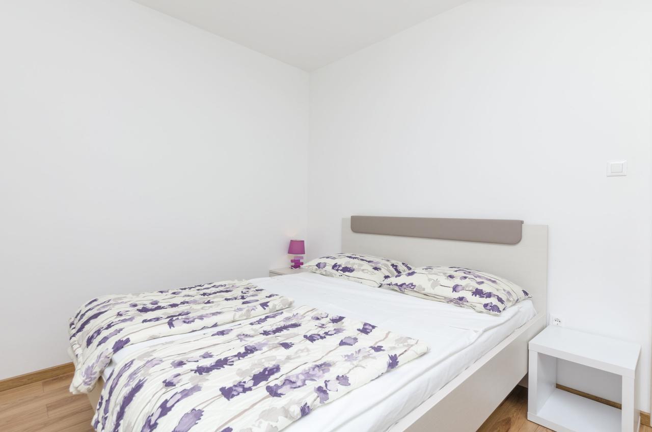 Apartments Danica Primosten Exterior photo