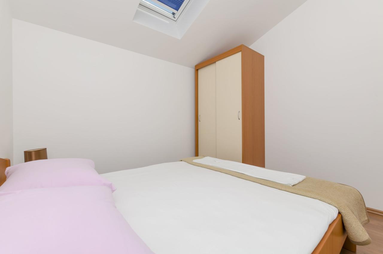 Apartments Danica Primosten Exterior photo
