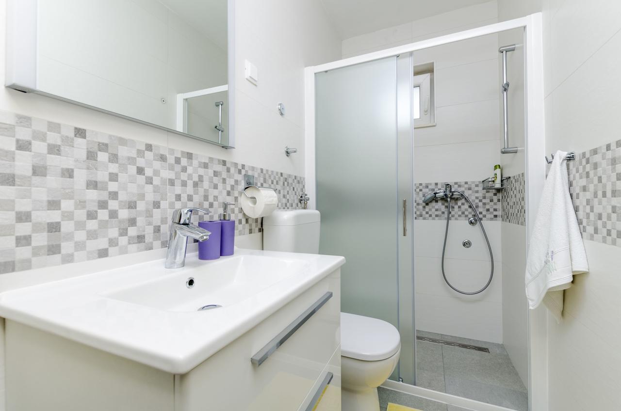 Apartments Danica Primosten Exterior photo