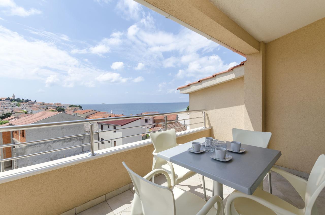 Apartments Danica Primosten Exterior photo